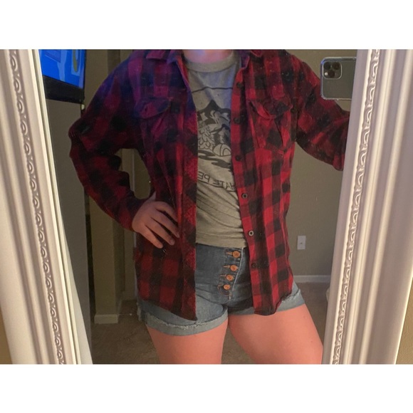 Adam Levine Red Flannel - Picture 4 of 4